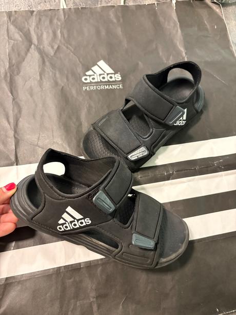 Adidas sandalky č.30, adidas,30