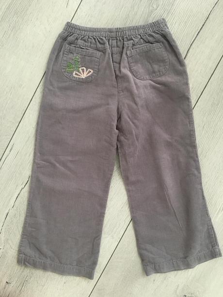 Menčestrové nohavice, mothercare,104