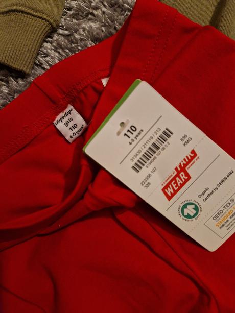 Mix oblečenia mikiny + nové legíny, 104–116