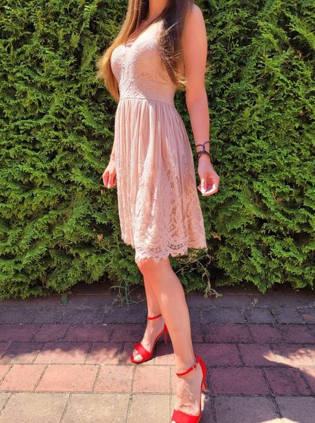 Dámske spoločenské šaty, m