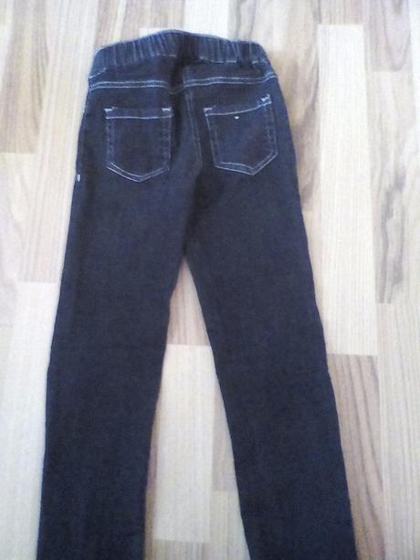 Dievcenske riflove jeginsy, pepperts,122