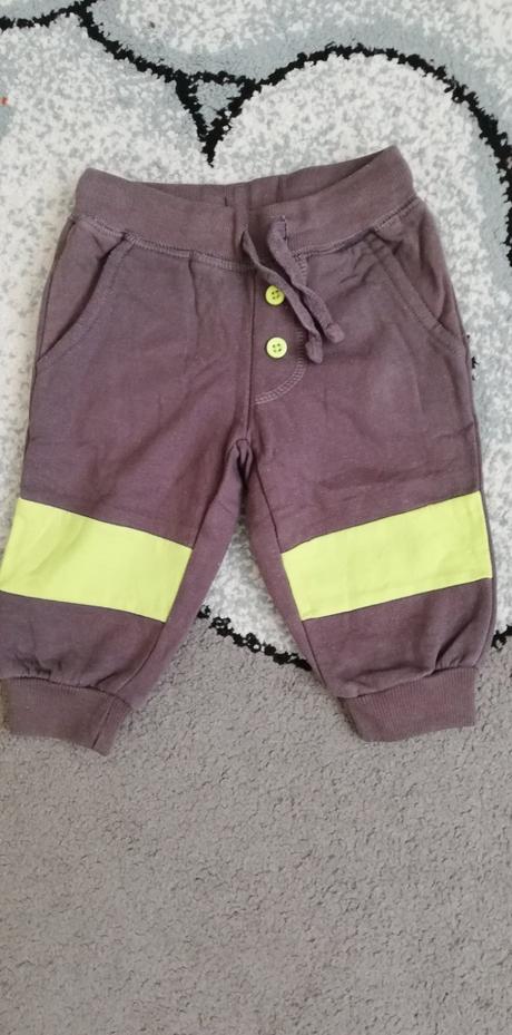 Tepláky veľ. 74, f&f,74