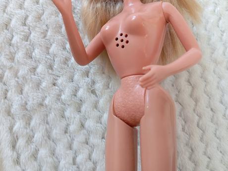 Retro barbie ktorá sa smeje, 