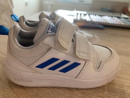 Adidas botasky, adidas,23