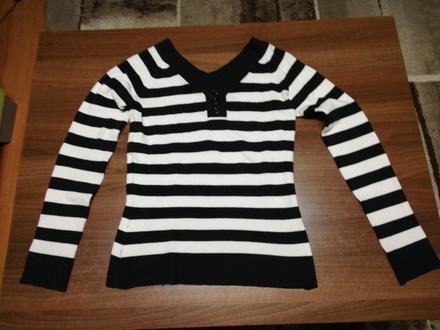 Sveter, colours of the world,s