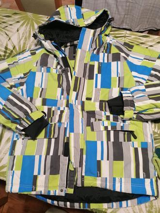 Lyžiarska bunda s čiapkou, s