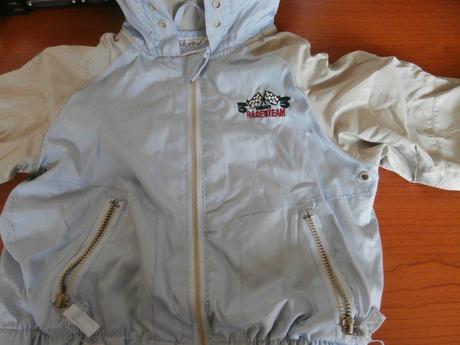 Vetrovka s kapucňou prechodná, okay,86