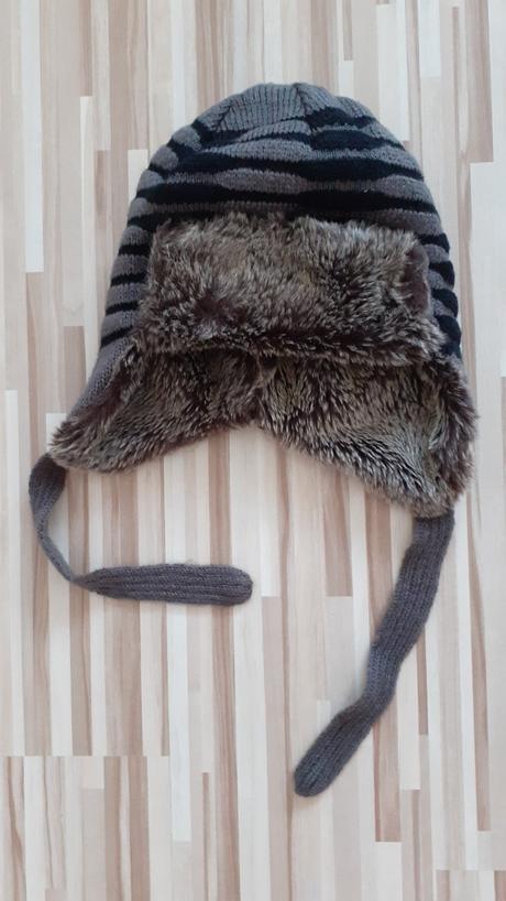 Hrubá zimná čiapka, 