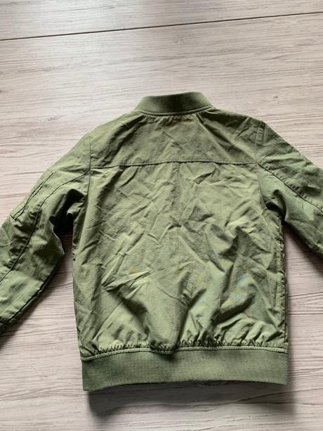 Bomberka 122, h&m,122