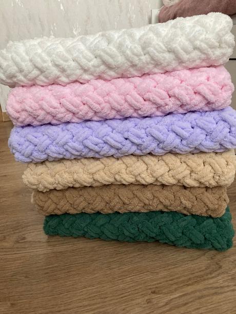 Puffy deky ihneď k odberu,