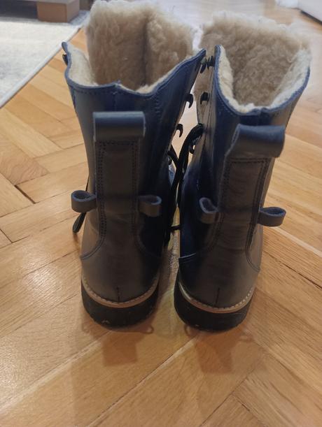 Zimne topánky, 35