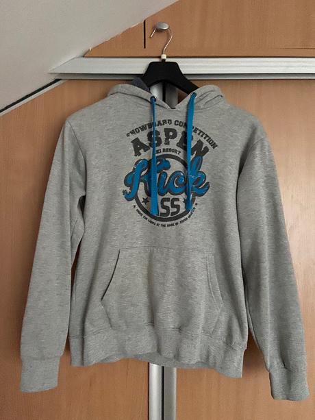 Sivá mikina, gate,s