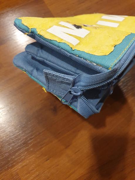 Peračník minion na veľa pasteliek,