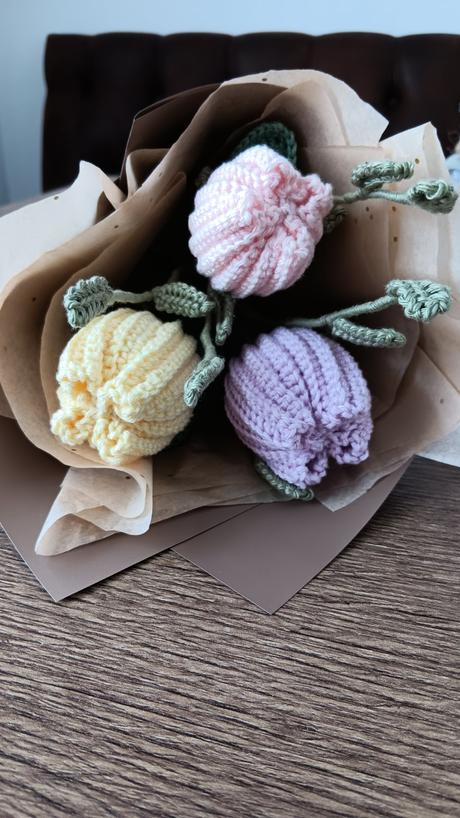 Jarná, veľkonočná kytica tulipánov, 