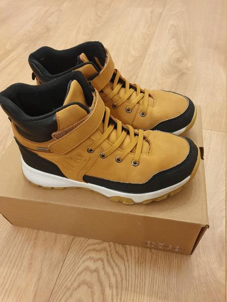 Prechodne topanky, baťa,36