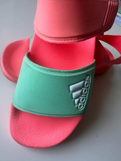 Sandale sportove znacky adidas, adidas,34