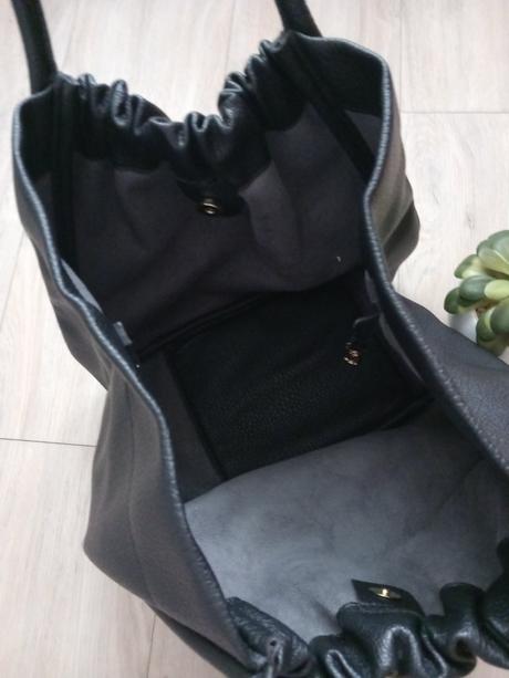 30-dámska kabelka čierna, mohito