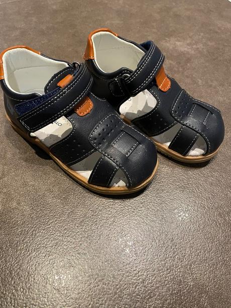 Sandale, coccodrillo,25