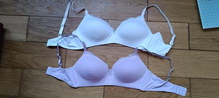 Podprsenky bez kostic,cena od 3,5 za kus, f&f,80b