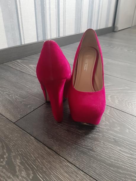 Tmavo ružové platformové lodičky., 37