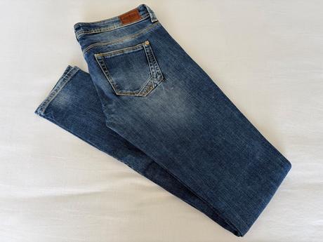 Slim rifle guess, guess,s