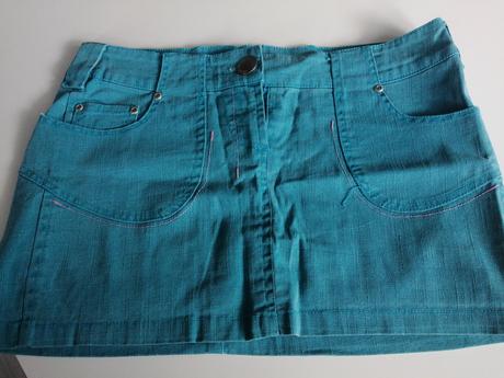 Mini sukna, l