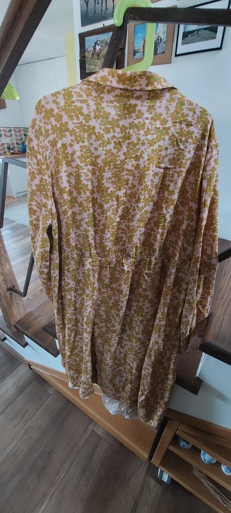 Kvietkove saty, zara,164