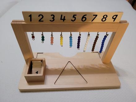 Montessori stojan a perlové schody (1- 9),