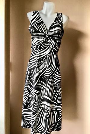 Spoločenské saty 2+1napoly, 38