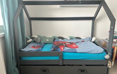 Detská posteľ, šírka (cm): 90,dĺžka (cm): 180