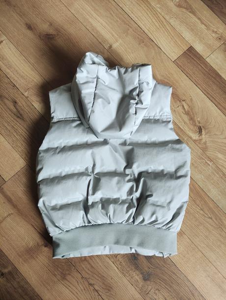 Vesta, zara,116