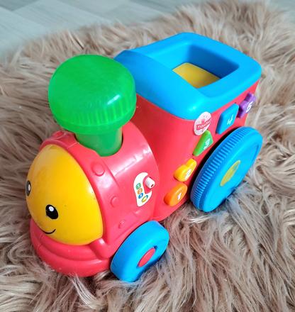 Interaktívny vláčik fisher price, 