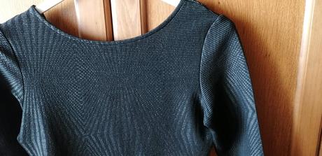 Dámske čierne štýlové šaty veľ 34 amisu, amisu,34