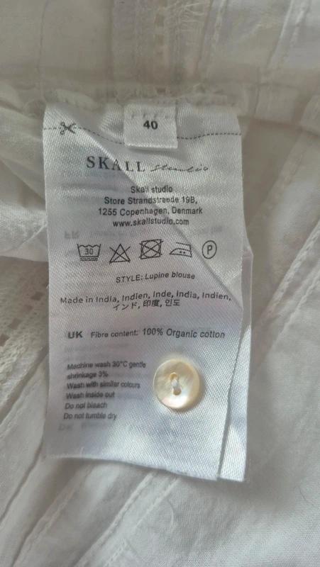 Krásna košeľa od skall studio  model lupina, l