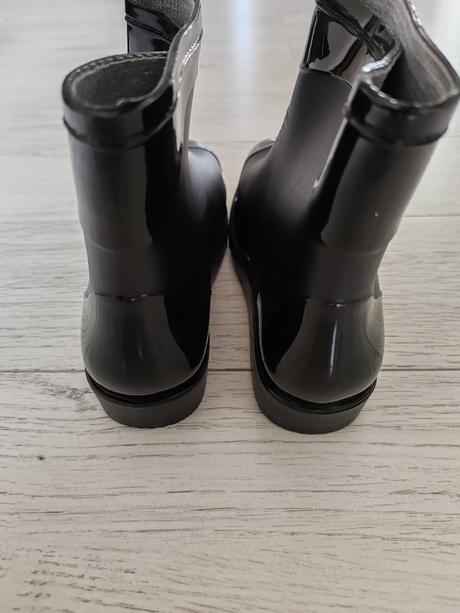 Predám gumáky č. 37, 37