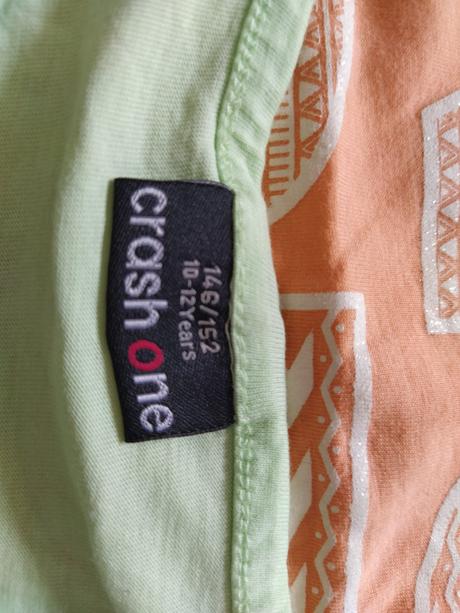 2x tričko 146-152, takko,146