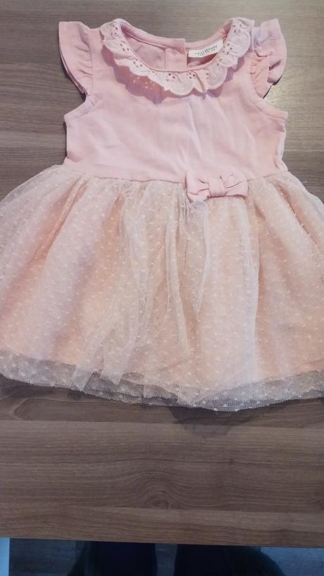 Roztomile satocky next so svetrikom vel.62, next,62