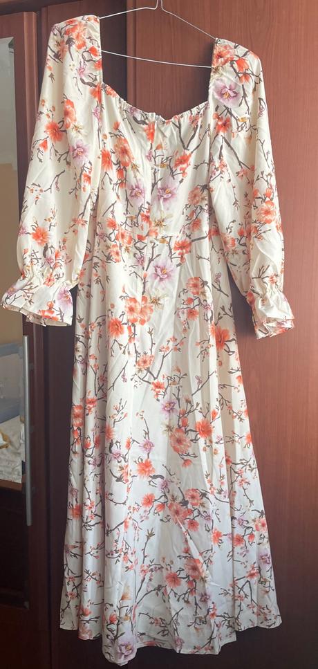 Ľahké ženské šaty, 40 / 42 / l