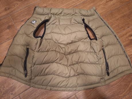 Zateplena vesta, reserved,122