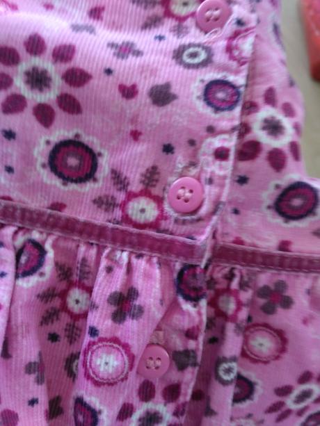 Kvetované šaty s bohatou sukňou, disney,80