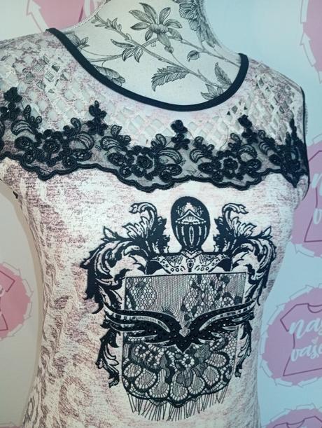 Zdobené šaty bez zapínania m/l, m