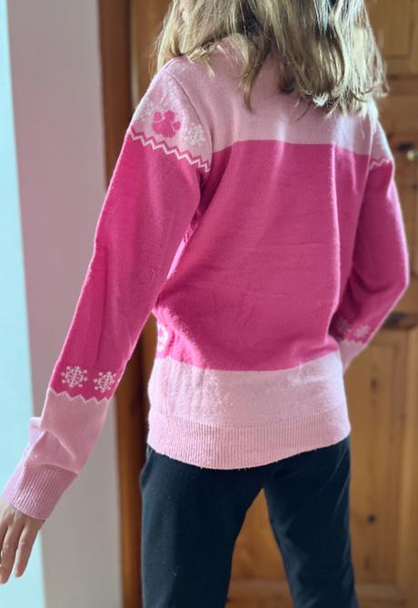 Sveter, nickelodeon,122