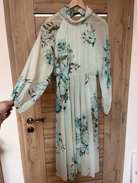 Príležitostne šaty, esito,40