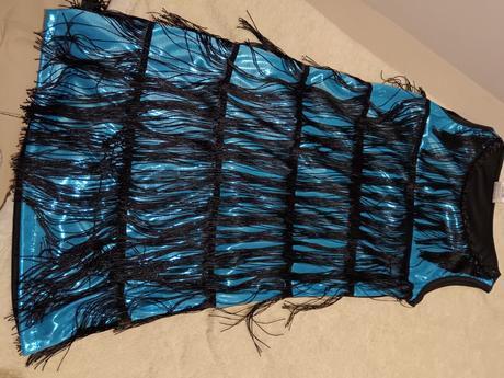 Tanecne saty už aj s poštou, 38