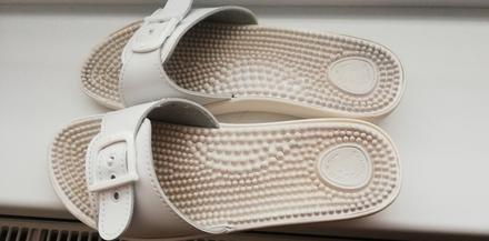 Zdravotné šľapky, 38