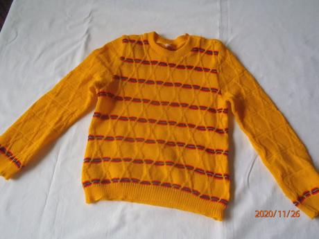 Žlté tričko s prúžkami, 86