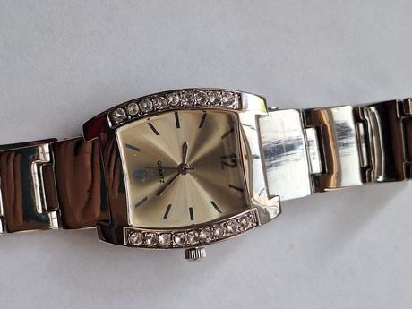 Dámske hodinky, 