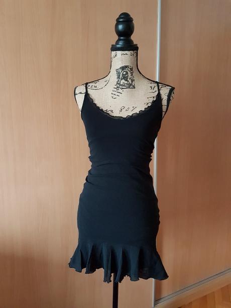 Čierny komplet koktejlok šiat a vršku vel.s, s