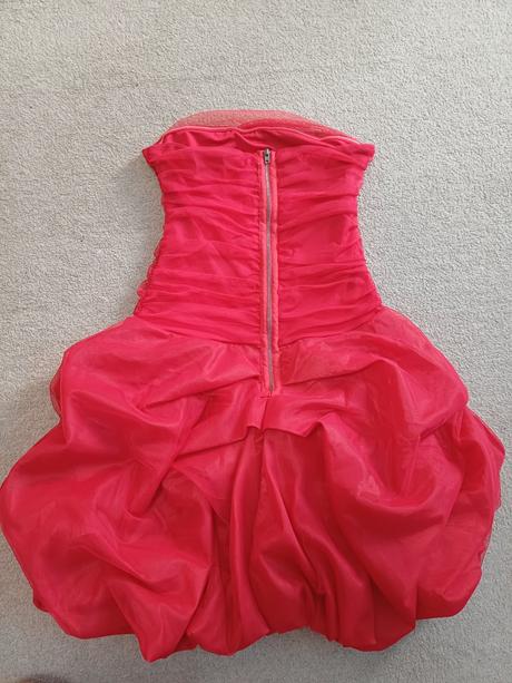 Spoločenské saty, s