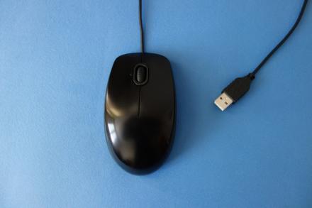 Myš logitech b110, optická, pripojenie usb,